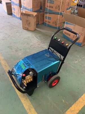 多目的ウォーター ジェットの高圧車のクリーニング機械150bar 3kw